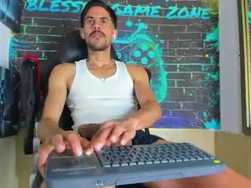 Chaturbate Watch Live Sex Cams of leovesper