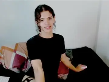 Chaturbate Free Live Porn of mewgolly