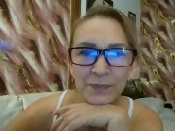 Chaturbate Adult Video Chat of nikol_glow2026