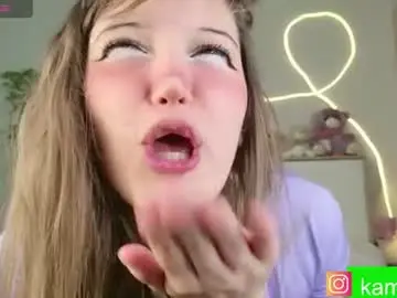 Chaturbate Free Porn Cam of ohdamnits_kamii