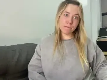 Chaturbate Live Porn of alyrasun