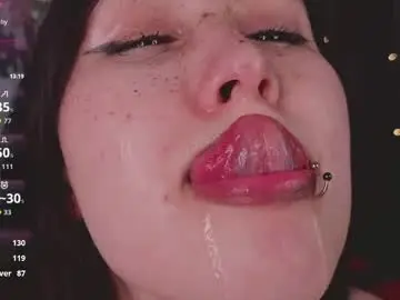 Chaturbate Watch Live Sex Cams of ariellemckoon