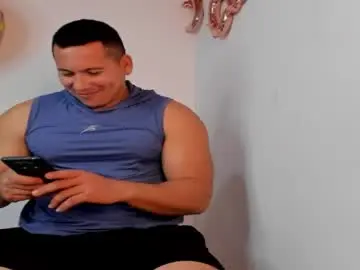 Chaturbate Nude Webcam of big_pecs_1