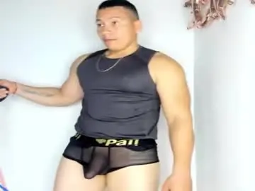 Chaturbate Live Porn of big_pecs_1