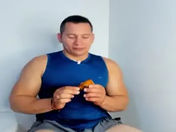 Chaturbate Best live sex cam show of big_pecs_1