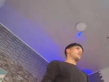 Chaturbate Best live sex cam show of ianrice_