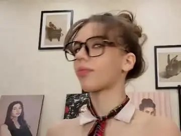 Chaturbate Live Sex Cam of jenie_fire