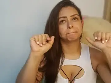 Chaturbate Free Live Porn of kiaraluxe_17