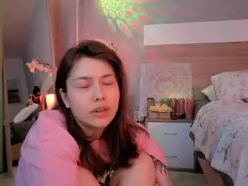 Chaturbate Live Sex Cam of kina_ka