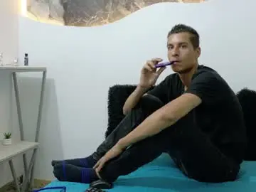 Chaturbate Free Porn Cam of cameronsilverman
