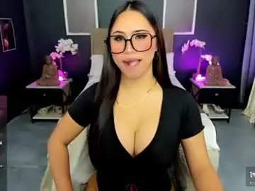 Chaturbate Sex Cam of ivana_elise18