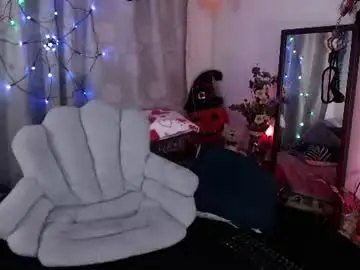 Chaturbate Watch Live Sex Cams of eve_blue77