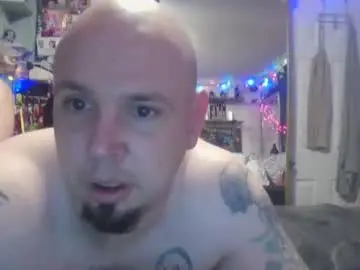 Chaturbate Nude Webcam of kaylaandmike23