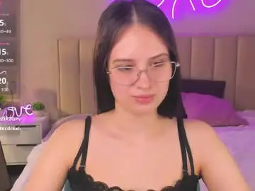 Chaturbate Live Sex of shei1a_shy