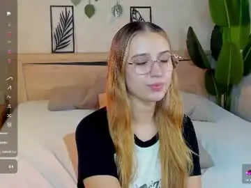 Chaturbate Live Sex of shei1a_shy