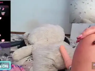 Chaturbate Nude Webcam of antonella0769