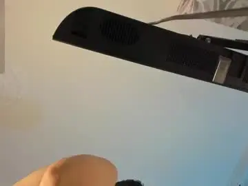Chaturbate Nude Webcam of bear_mao_
