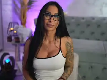 Chaturbate Adult Video Chat of laravoss