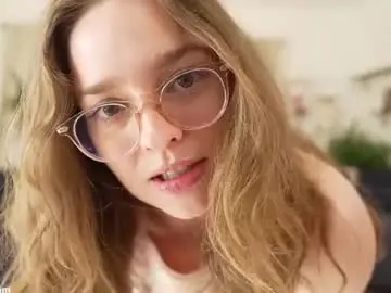 Chaturbate Live Sex Cam of marymoody