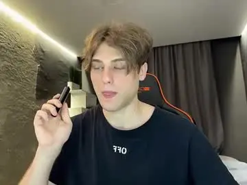 Chaturbate Nude Webcam of devilnut1