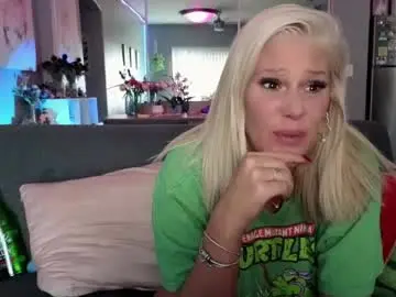 Chaturbate Free Porn Cam of lexi_shocker