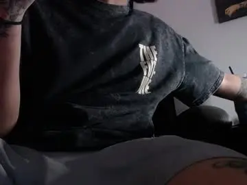 Chaturbate Live Sex Cam of malek_xarx