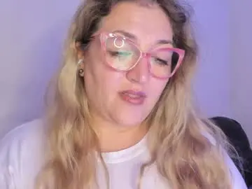 Chaturbate Live Sex Cam of naty__mature_