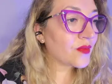 Chaturbate Live Sex Cam of naty__mature_