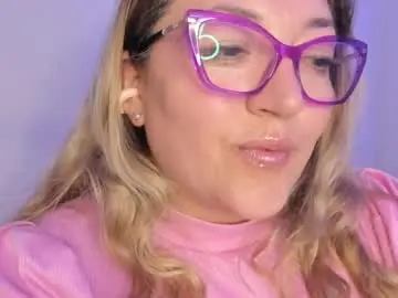 Chaturbate Sex Chat of naty__mature_