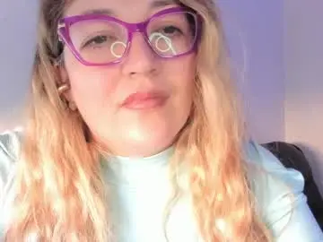 Chaturbate Sex Chat of naty__mature_