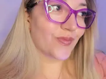 Chaturbate Live Sex Cam of naty__mature_