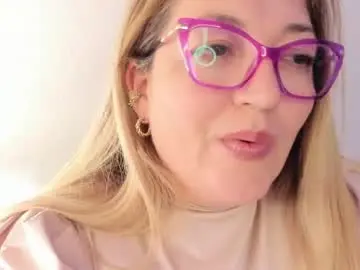 Chaturbate Free Porn Cam of naty__mature_