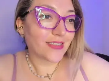 Chaturbate Sex Chat of naty__mature_