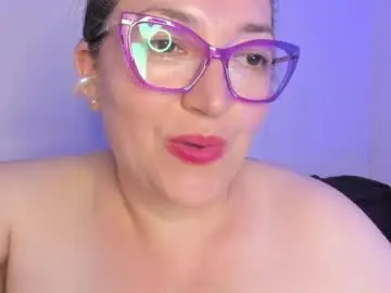Chaturbate Live Sex of naty__mature_