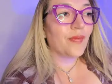 Chaturbate Sex Chat of naty__mature_