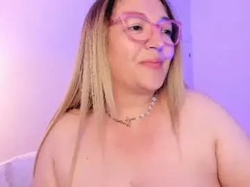 Chaturbate Sex Chat of naty__mature_