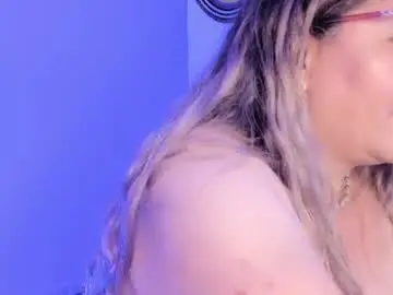 Chaturbate Sex Chat of naty__mature_