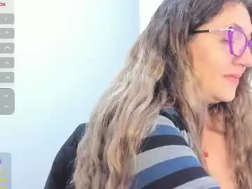Chaturbate Live Sex Cam of naty__mature_