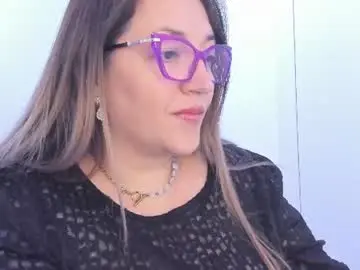 Chaturbate Sex Chat of naty__mature_