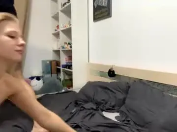 Chaturbate Sex Cam of shadow_lovers_
