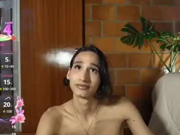 Chaturbate Adult Webcam of sky_fox_1