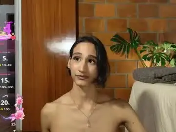 Chaturbate Free Live Porn of sky_fox_1