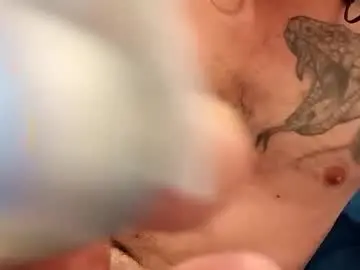 Chaturbate Live Sex Cam of smokeandwatching