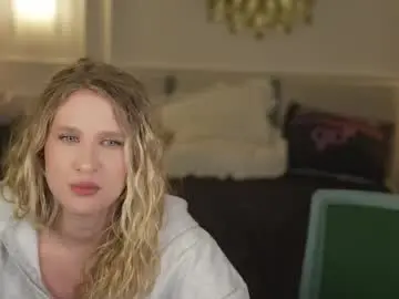 Chaturbate Live Porn of bright_diamonds_054