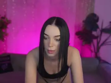 Chaturbate Nude Webcam of bright_diamonds_054