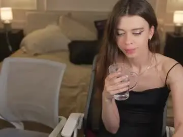 Chaturbate Free Porn Cam of bright_diamonds_054