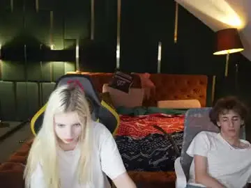 Chaturbate Live Porn of bright_diamonds_054