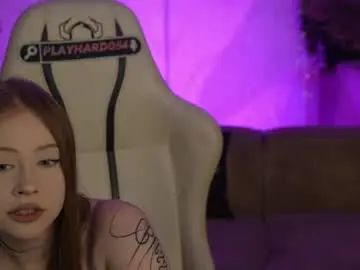 Chaturbate Free Porn Cam of bright_diamonds_054