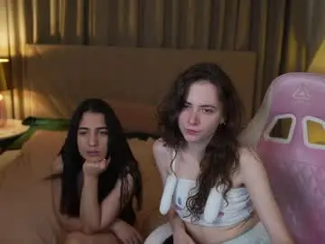 Chaturbate Adult Video Chat of bright_diamonds_054