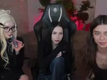 Chaturbate Live Porn of bright_diamonds_054